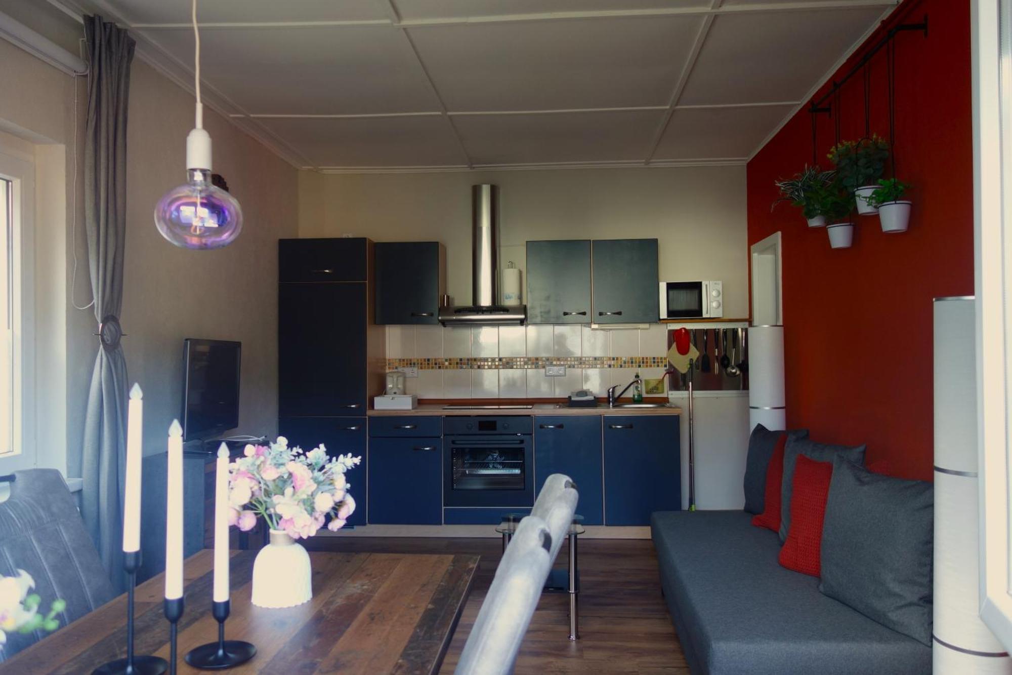 Am Waldesrand 3*